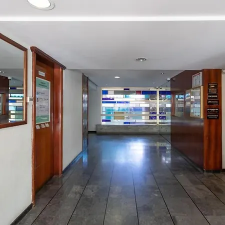 A2 - 1 Bdr Sea & Port View - Ac, Garage & Terrace Αντίμπ