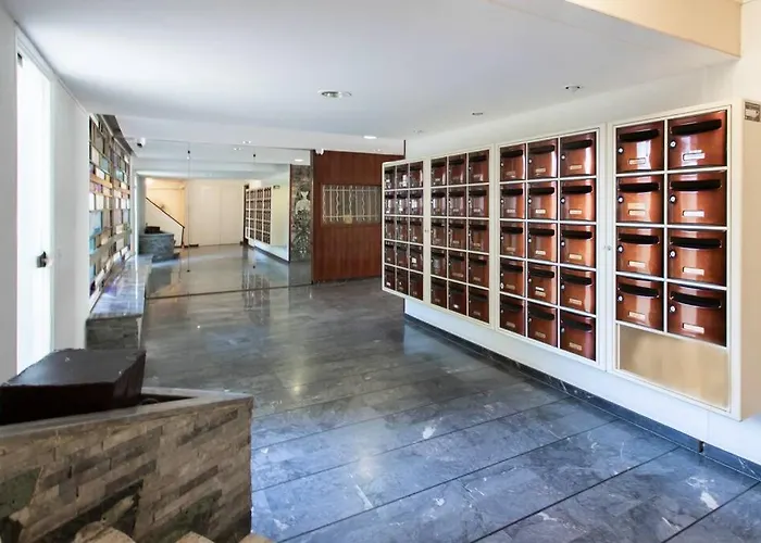 A2 - 1 Bdr Sea & Port View - Ac, Garage & Terrace Διαμέρισμα *