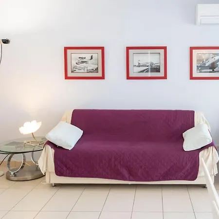 A2 - 1 Bdr Sea & Port View - Ac, Garage & Terrace