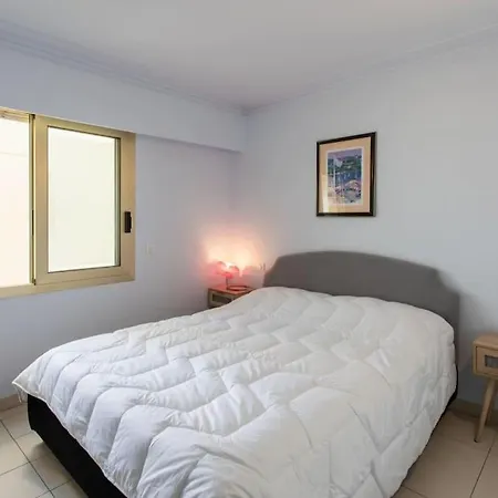 A2 - 1 Bdr Sea & Port View - Ac, Garage & Terrace Apartment *